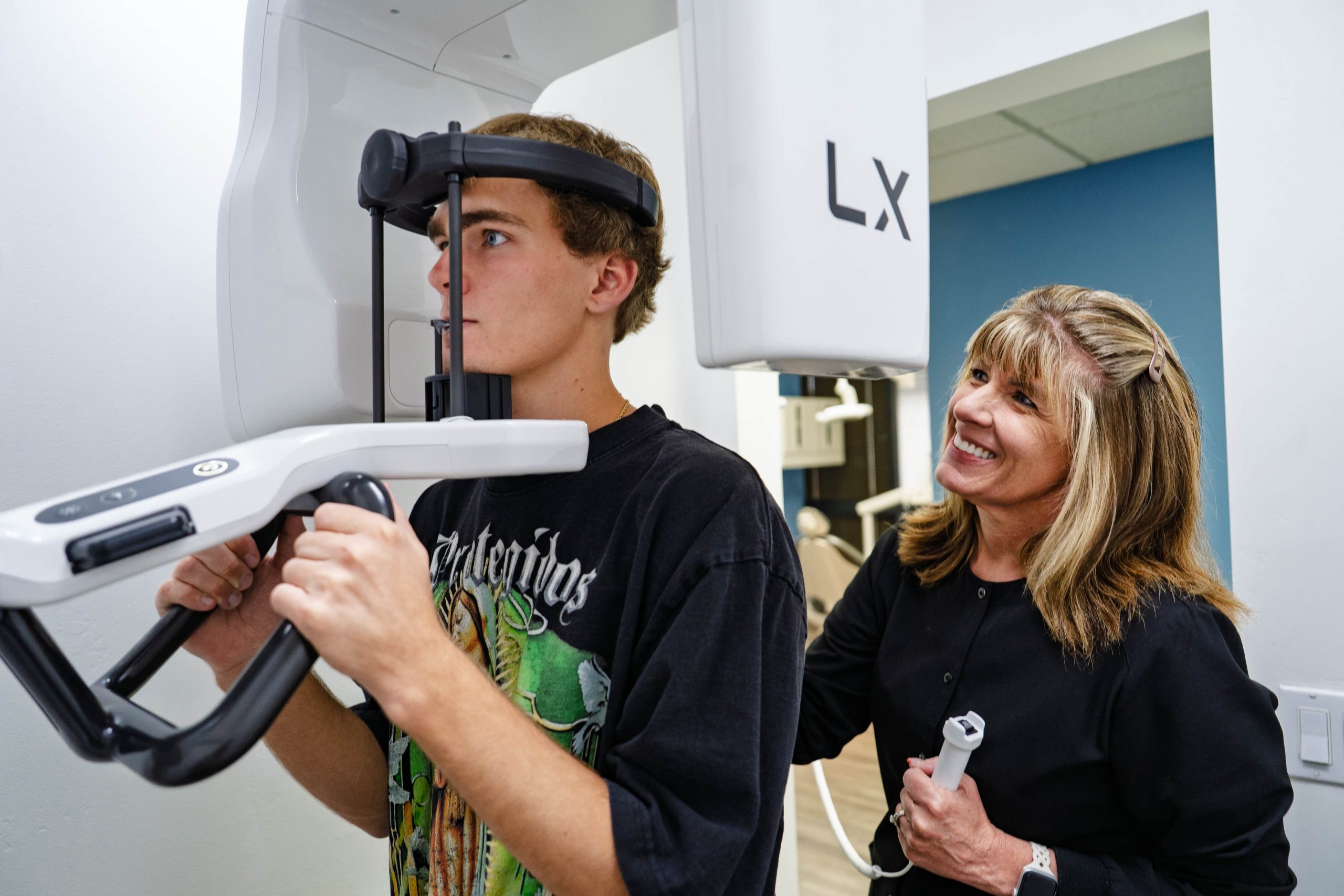 Digital dentistry enhancing dental implant precision