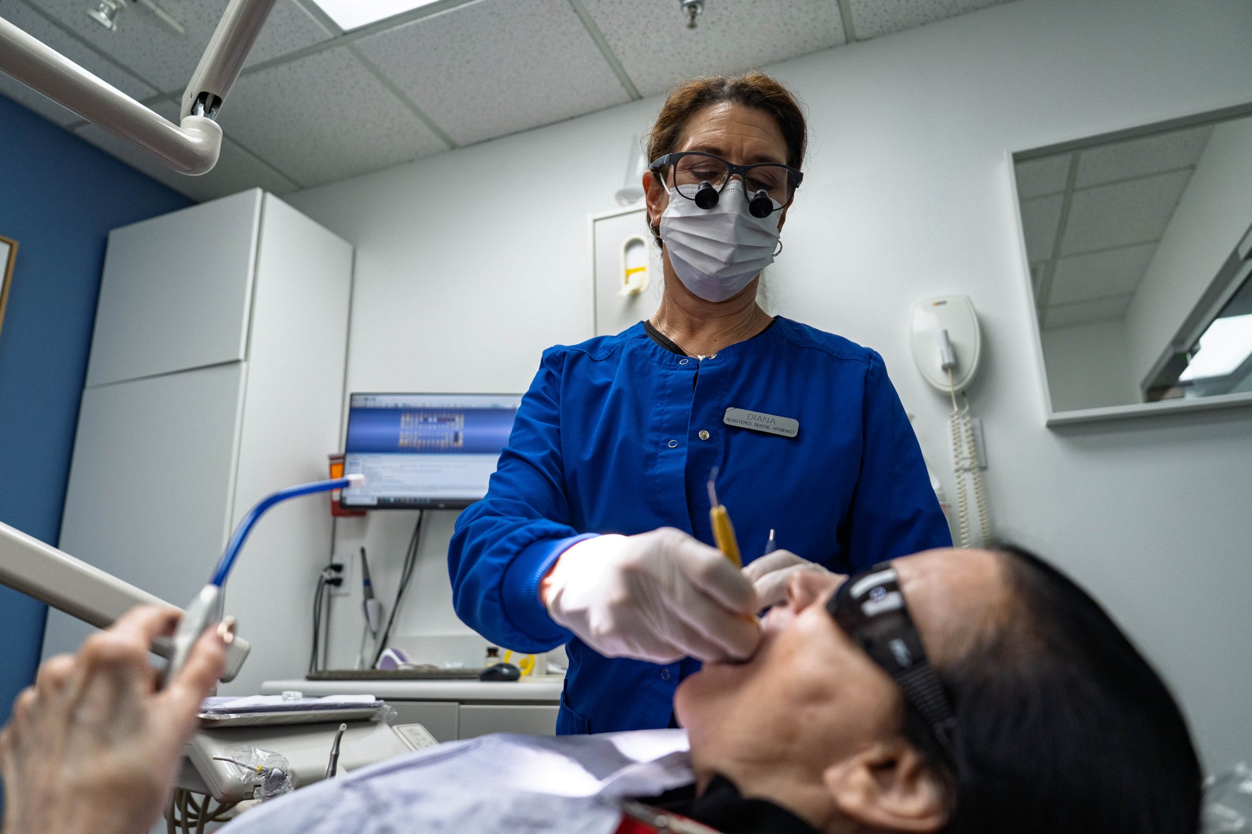 Dental exams and cleanings vs deep cleaning