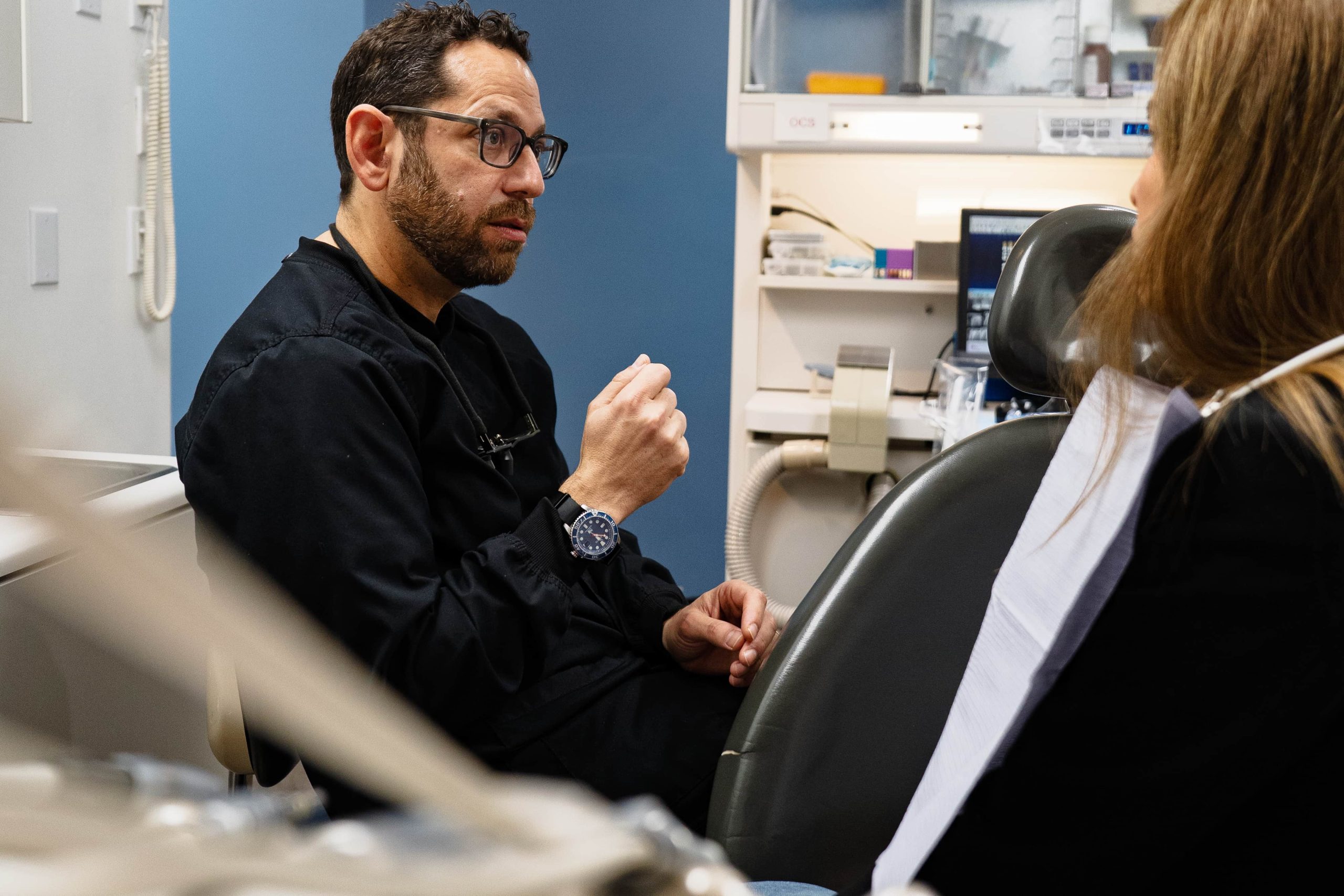 What to expect after dental implant surgery