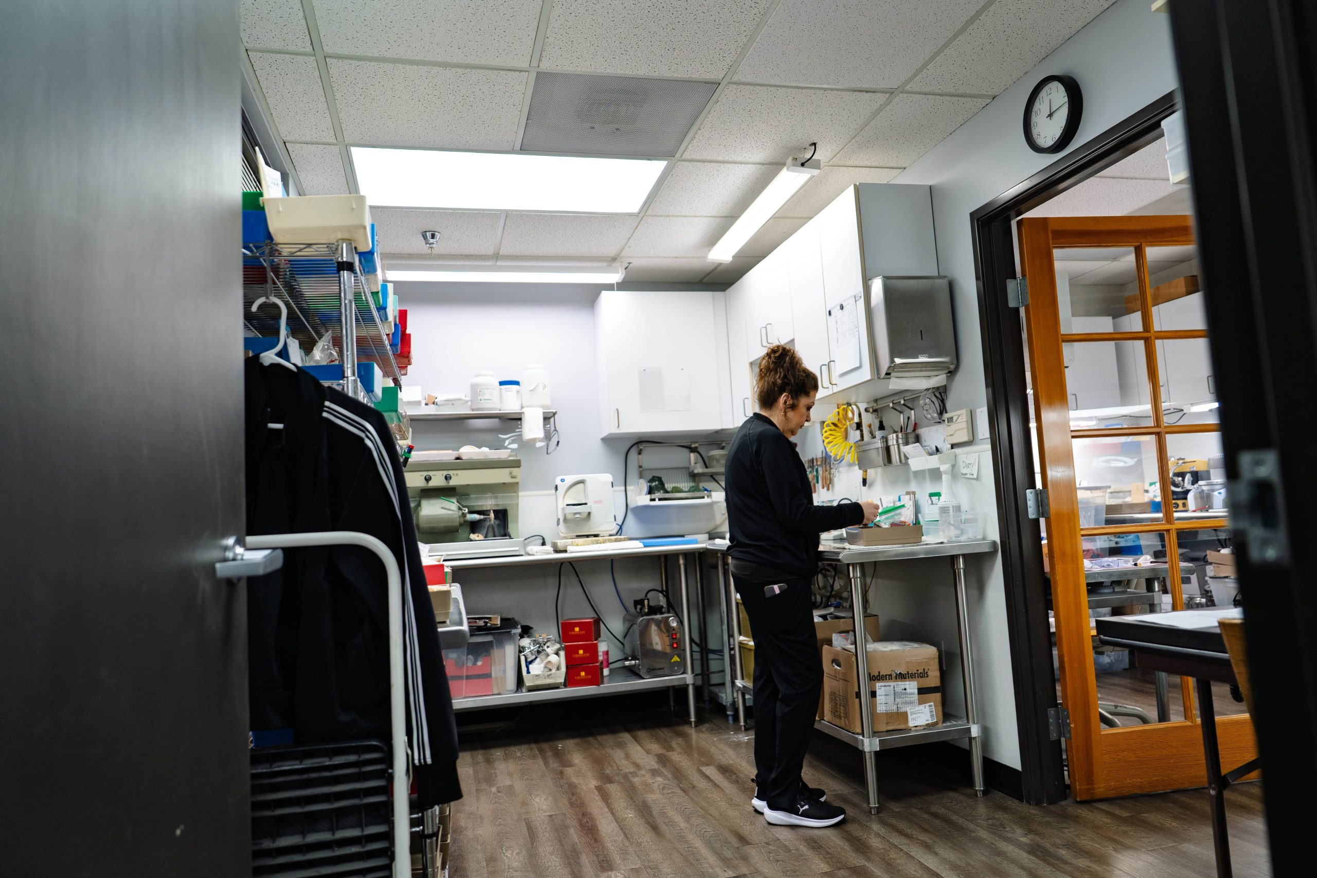 Root canal therapy to relieve tooth pain